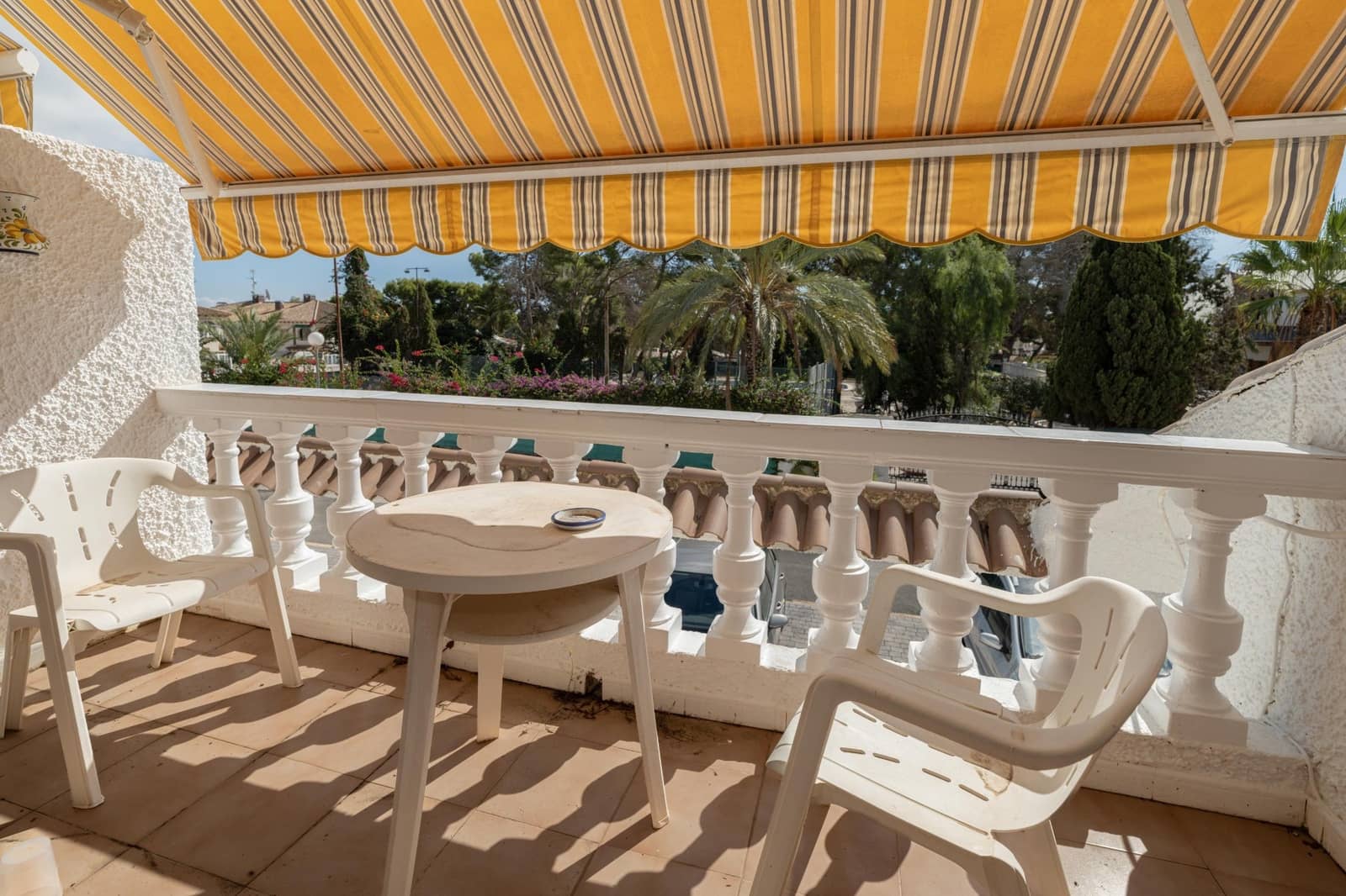 3 soveværelse Byhus til salg i Los Altos med swimmingpool - € 199.900 (Ref: 10002599)