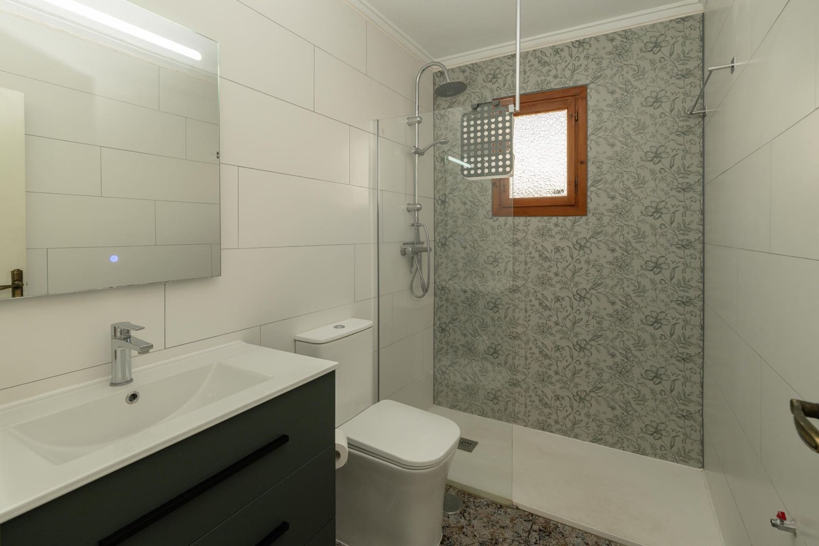 3 soveværelse Byhus til salg i Los Altos med swimmingpool - € 199.900 (Ref: 10002599)