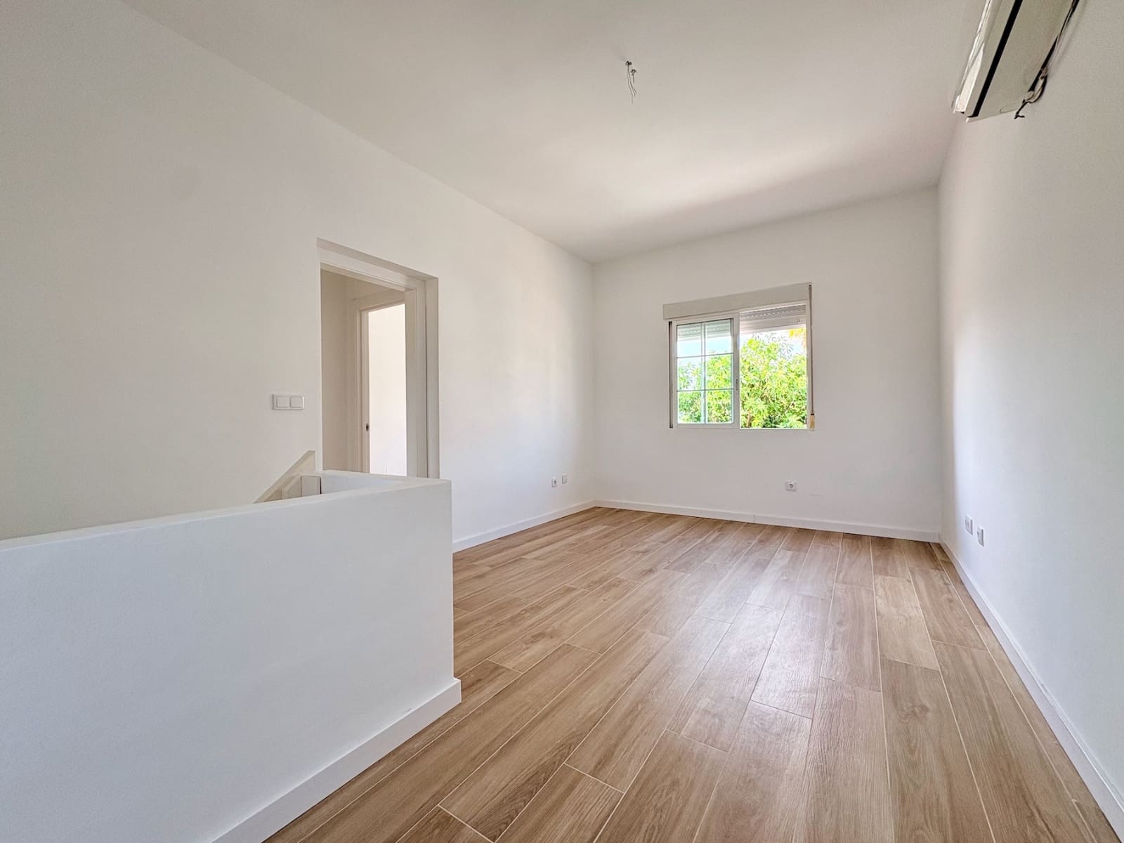 4 Zimmer Villa zu verkaufen in Los Balcones mit Pool - 270.000 € (Ref: 10003548)