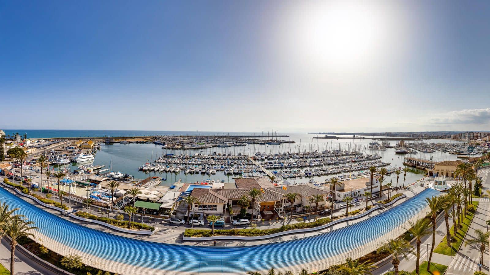 1 soveværelse Lejlighed til salg i Torrevieja med swimmingpool - € 132.969 (Ref: 10006302)