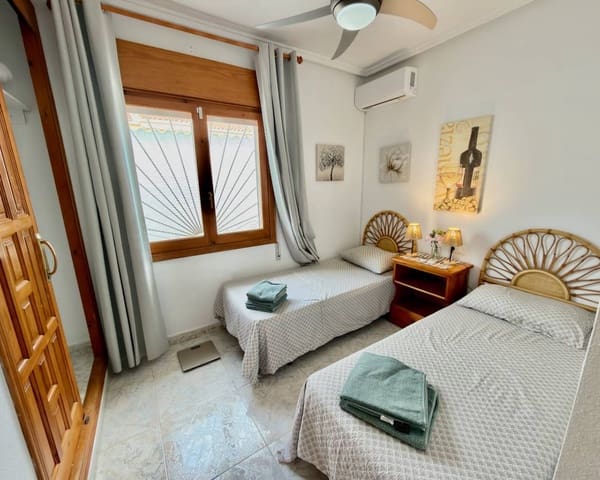 4 quarto Moradia para venda em La Marquesa, Rojales com piscina - 439 000 € (Ref: 10009491)