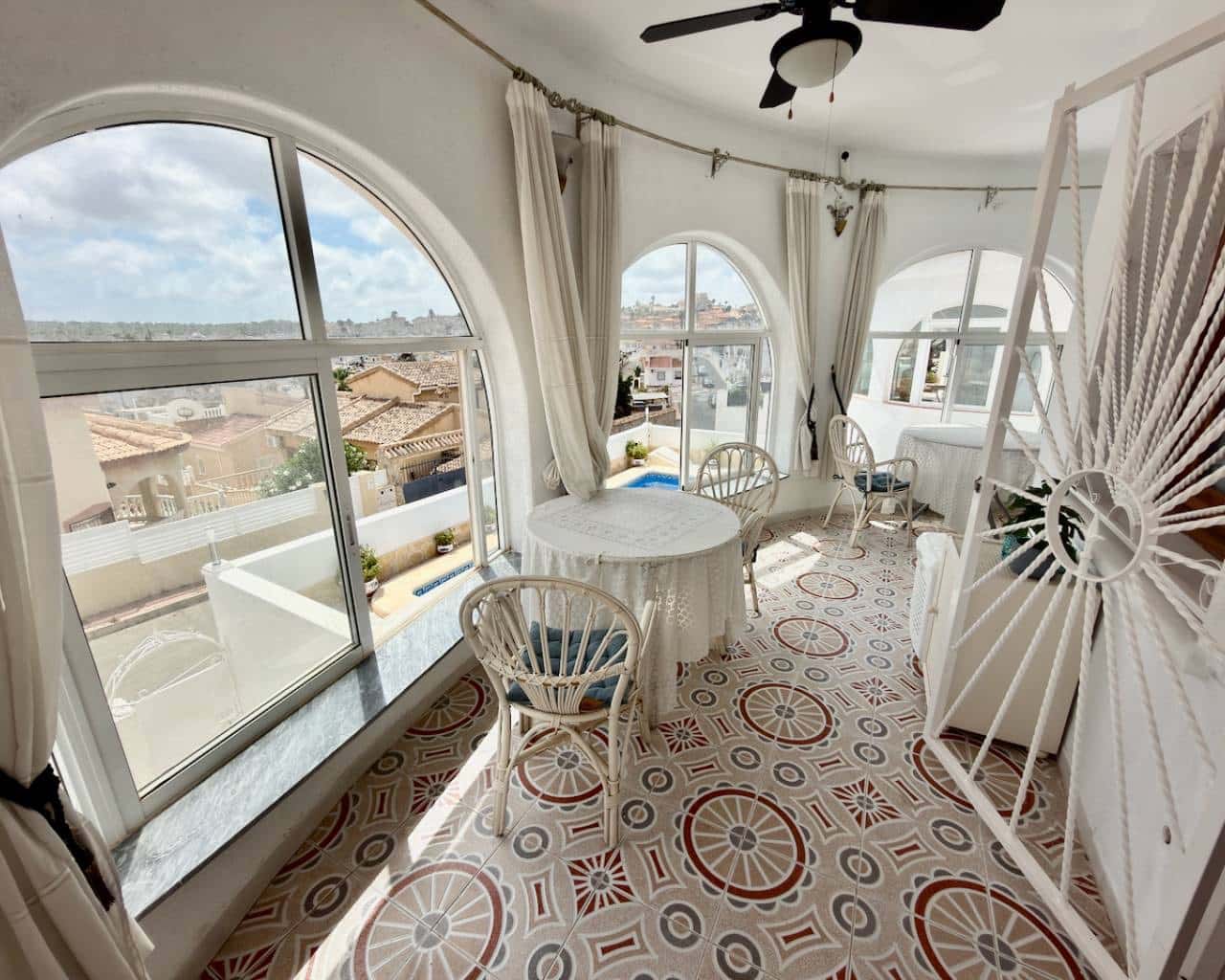 4 quarto Moradia para venda em La Marquesa com piscina - 439 000 € (Ref: 10009491)