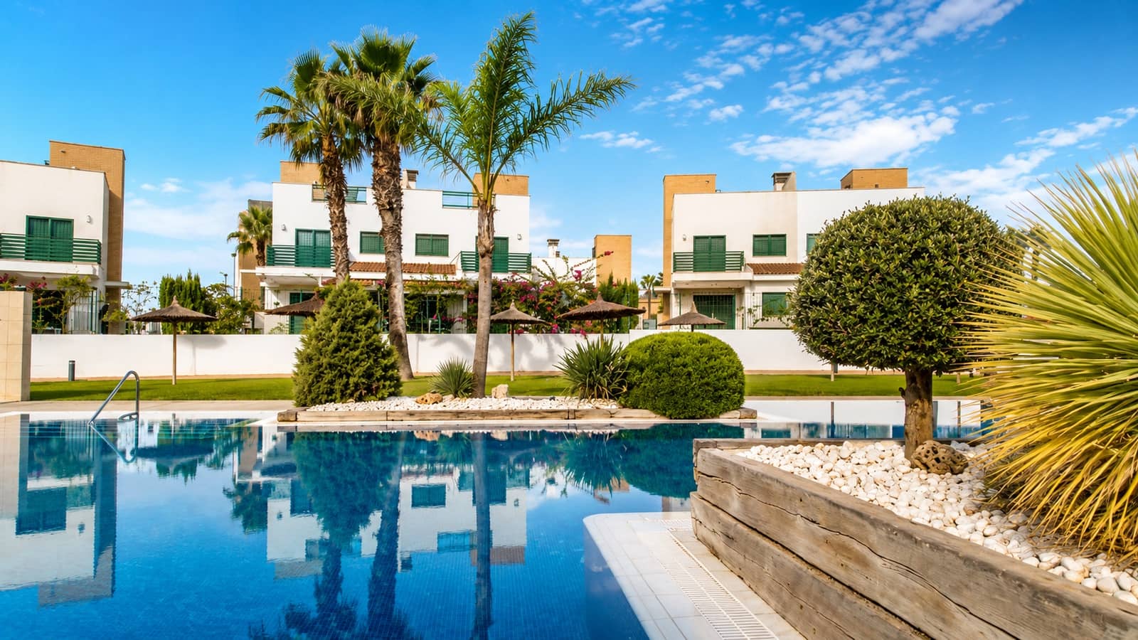 3 slaapkamer Halfvrijstaande villa te koop in La Marquesa met zwembad - € 299.000 (Ref: 10016685)