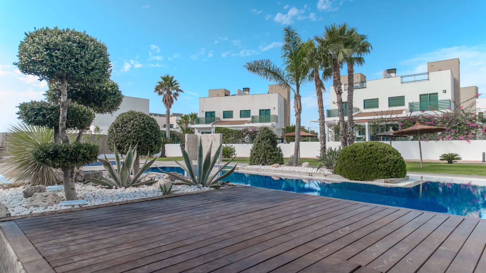 3 slaapkamer Halfvrijstaande villa te koop in La Marquesa met zwembad - € 299.000 (Ref: 10016685)