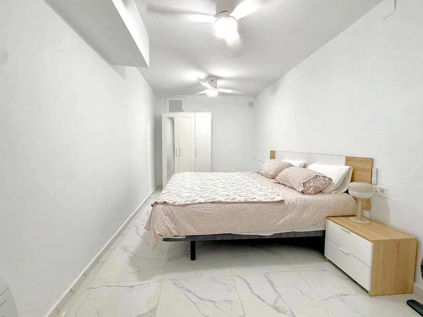 4 makuuhuone Omakotitalo myytävänä paikassa Villamartin mukana uima-altaan - 325 000 € (Ref: 10018214)