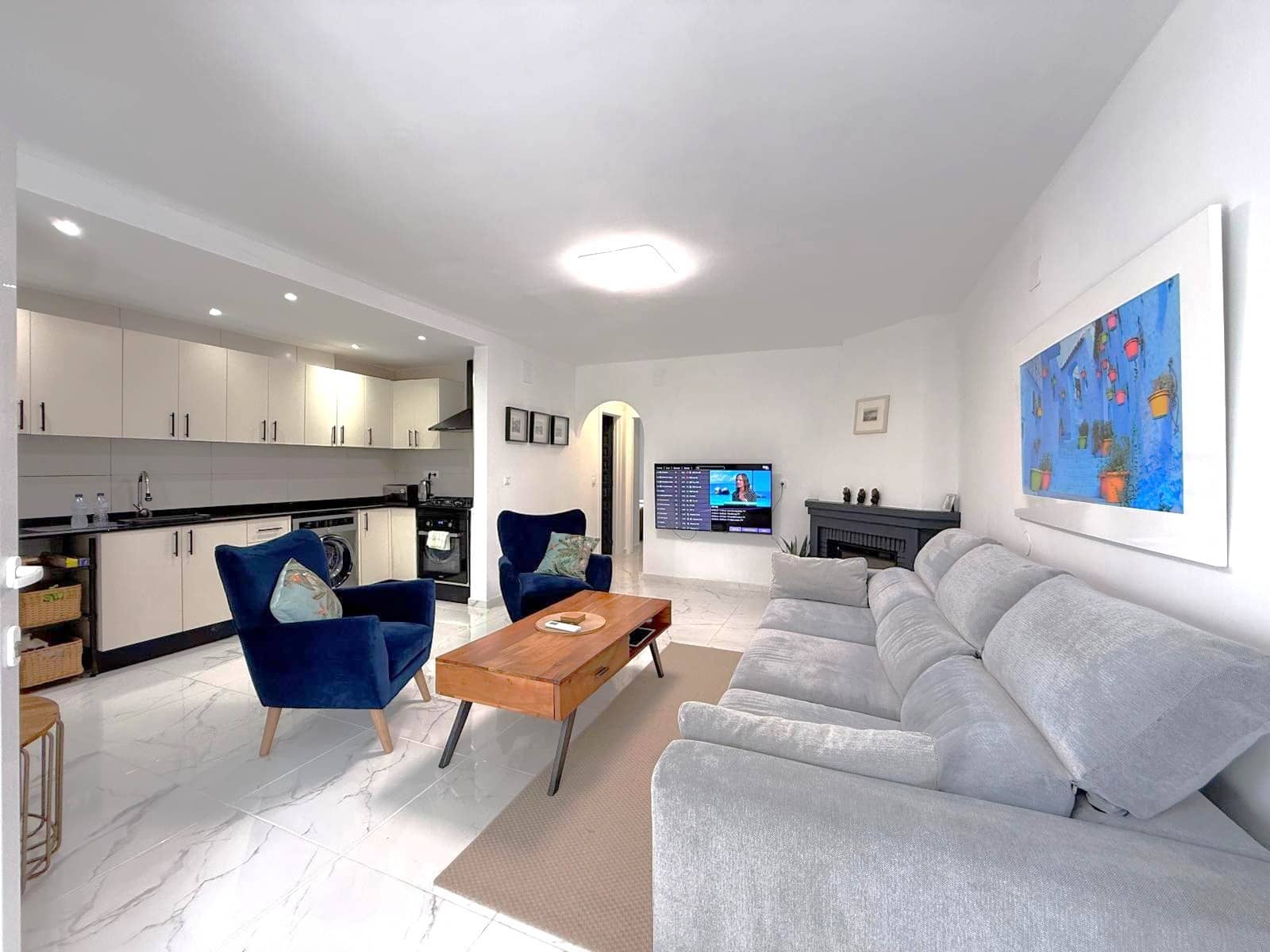 4 makuuhuone Omakotitalo myytävänä paikassa Villamartin mukana uima-altaan - 325 000 € (Ref: 10018214)