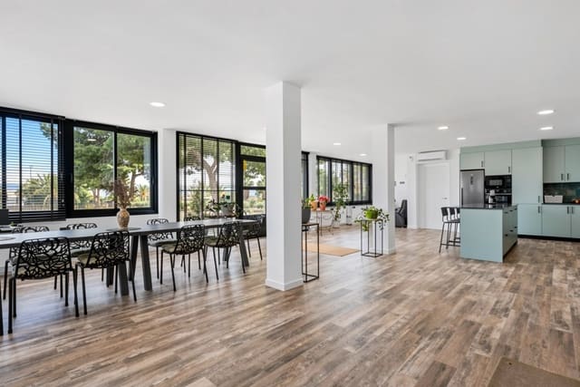 7 chambre Villa/Maison à vendre à Puerto Lumbreras avec piscine garage - 599 000 € (Ref: 10023657)