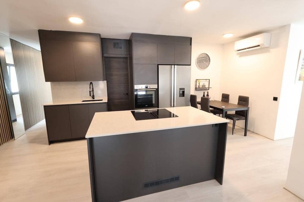3 makuuhuone Huoneisto myytävänä paikassa Torrevieja - 349 000 € (Ref: 10023663)