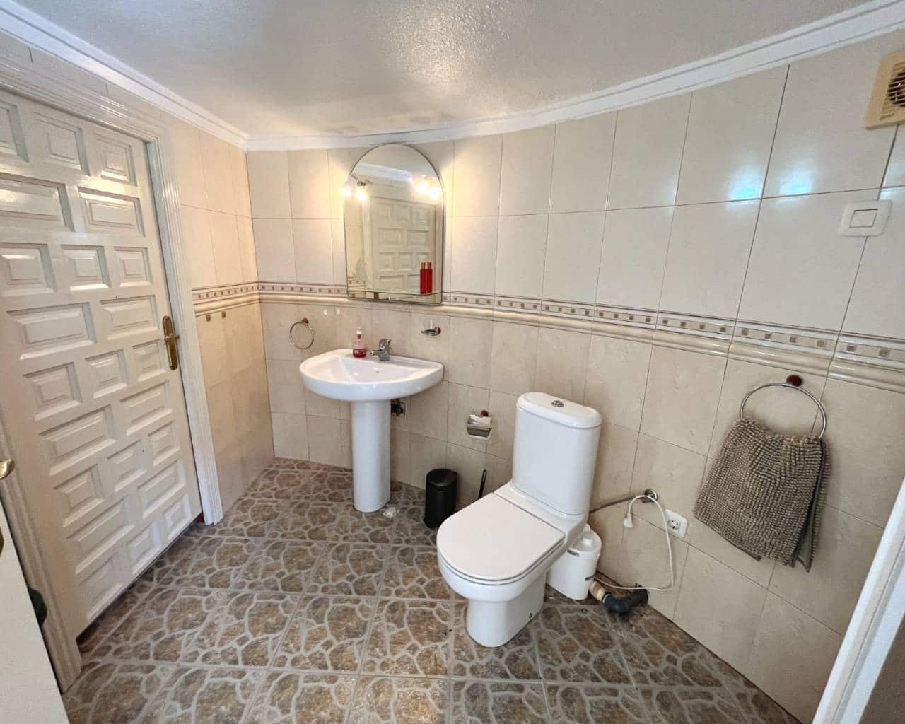4 soverom Villa til salgs i La Marquesa med svømmebasseng - € 355 000 (Ref: 10026005)