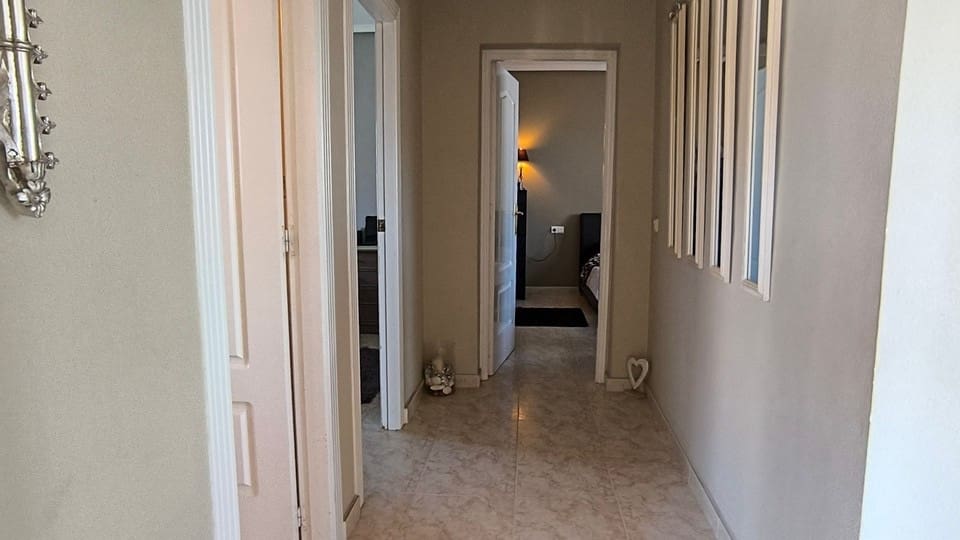4 sovrum Villa till salu i La Marquesa med pool garage - 410 000 € (Ref: 10026006)