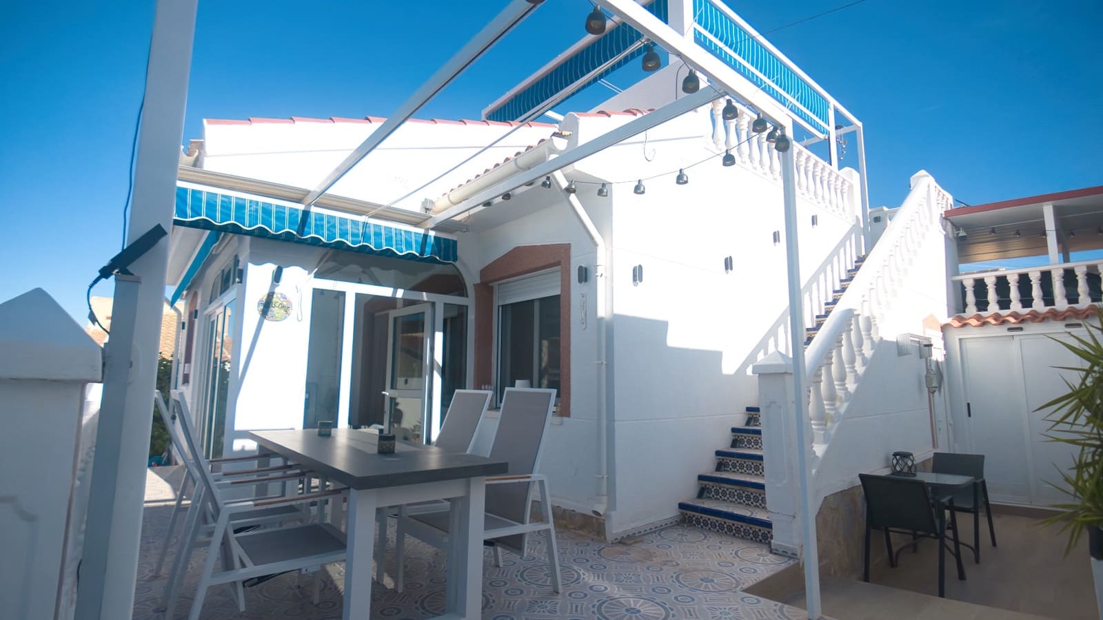2 quarto Moradia para venda em La Marquesa com piscina garagem - 299 000 € (Ref: 10026194)
