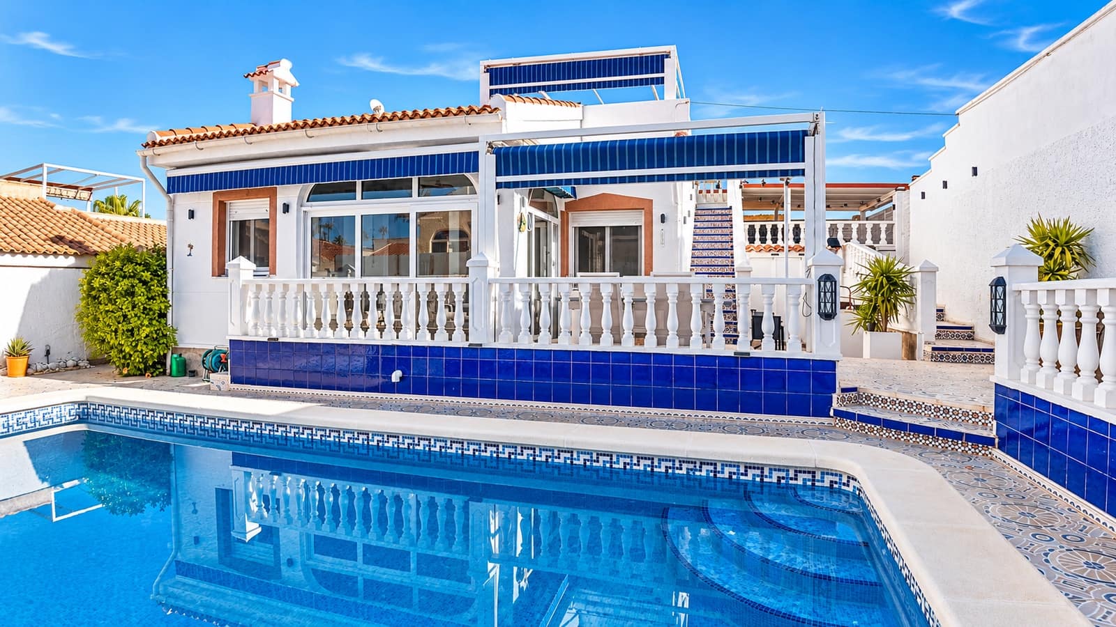 2 quarto Moradia para venda em La Marquesa com piscina garagem - 299 000 € (Ref: 10026194)