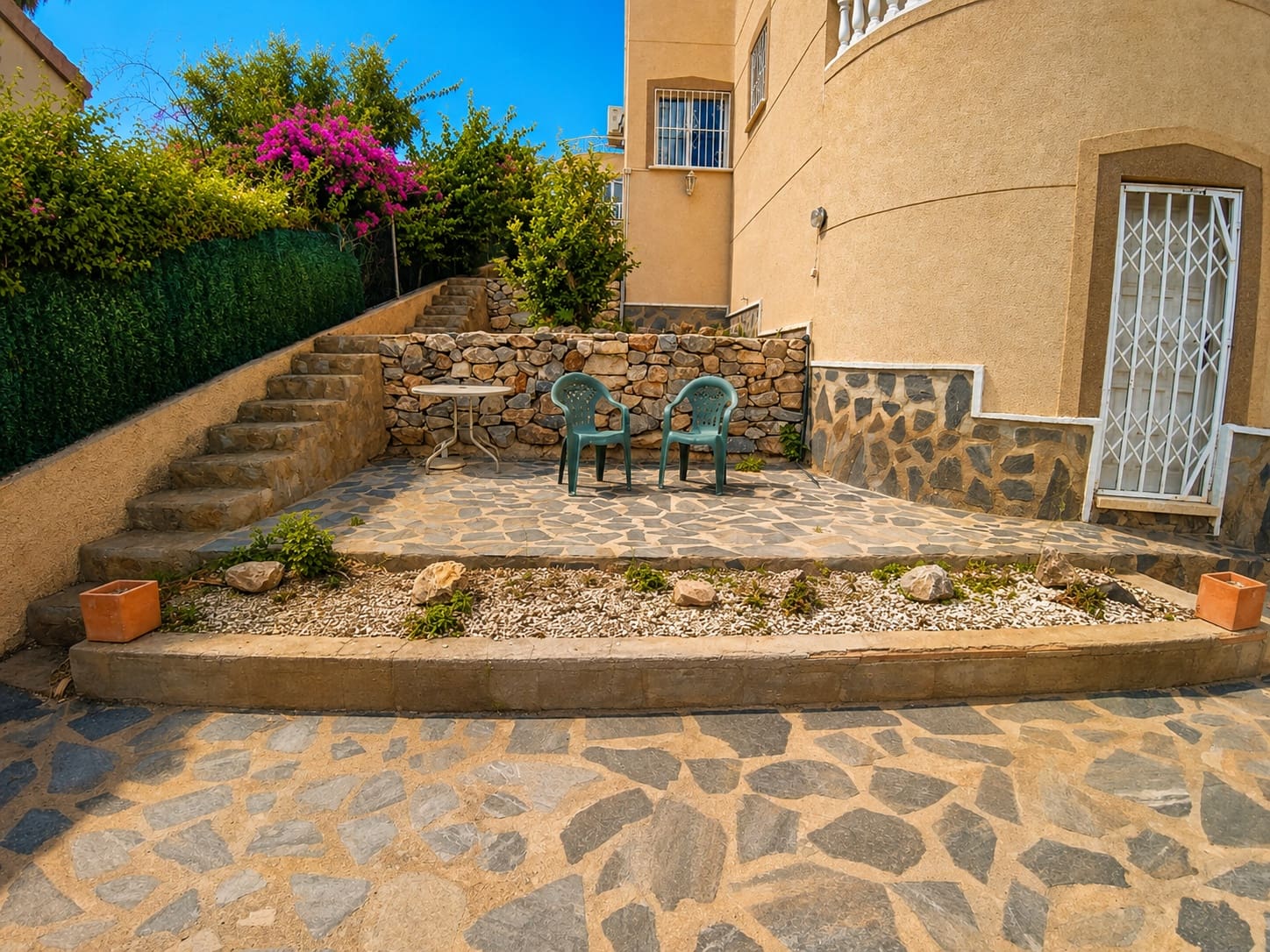Chalet de 2 habitaciones en La Marquesa en venta con piscina - 289.000 € (Ref: 10033101)