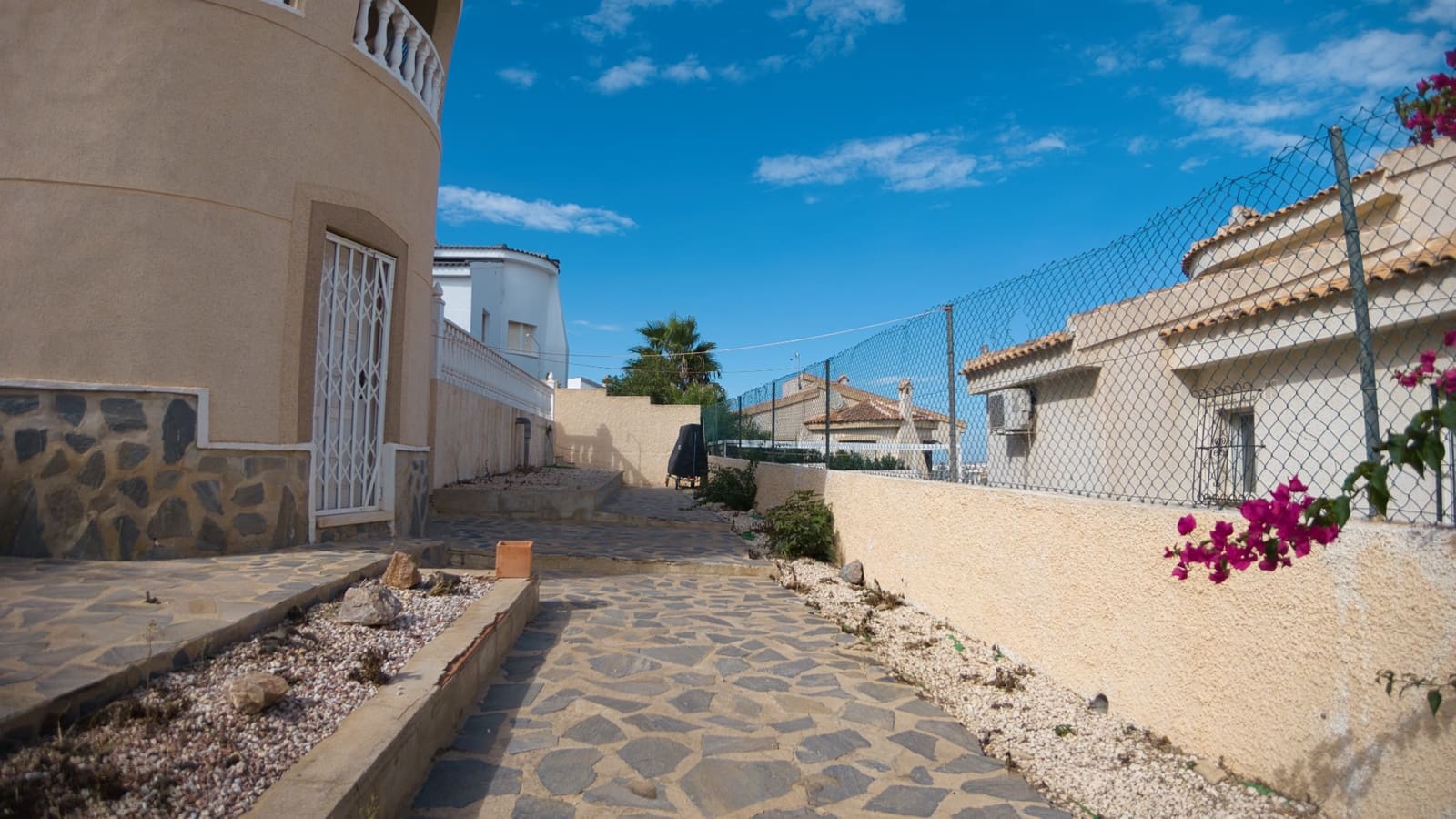 2 sypialnia Willa na sprzedaż w La Marquesa z basenem - 289 000 € (Ref: 10033101)