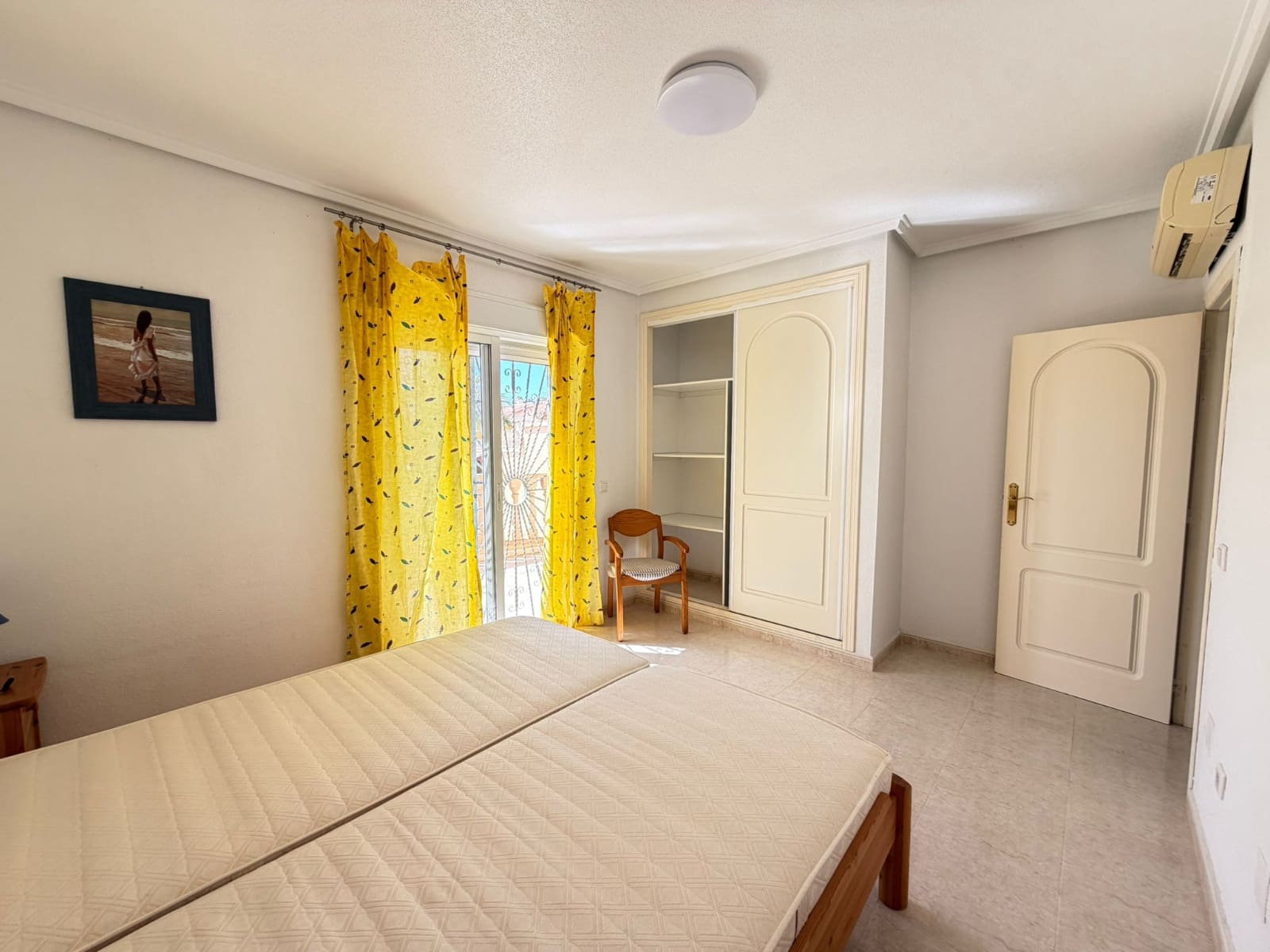 3 quarto Casa em Banda para venda em Dona Pepa com piscina - 229 000 € (Ref: 10041541)