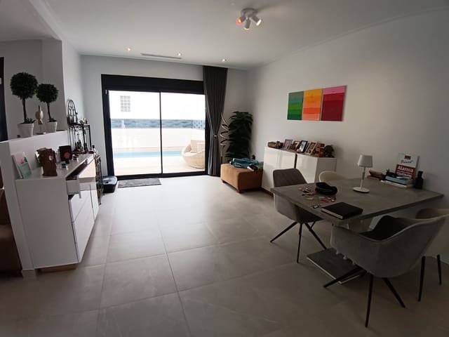 2 slaapkamer Appartement te koop in Benijófar met zwembad - € 449.000 (Ref: 10043282)
