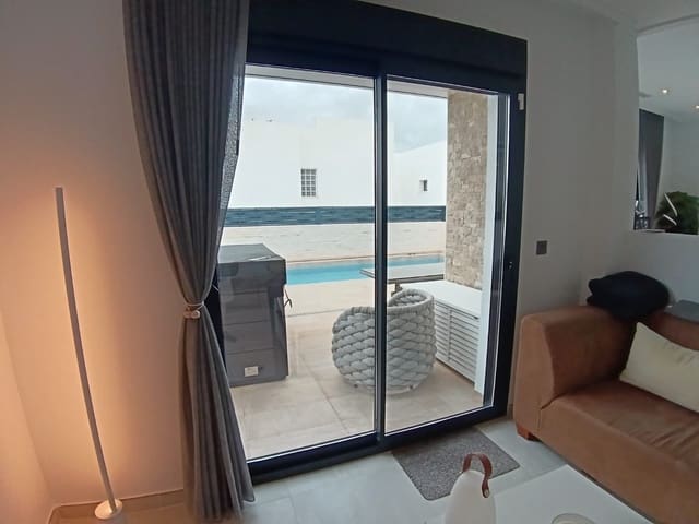 2 slaapkamer Appartement te koop in Benijófar met zwembad - € 449.000 (Ref: 10043282)