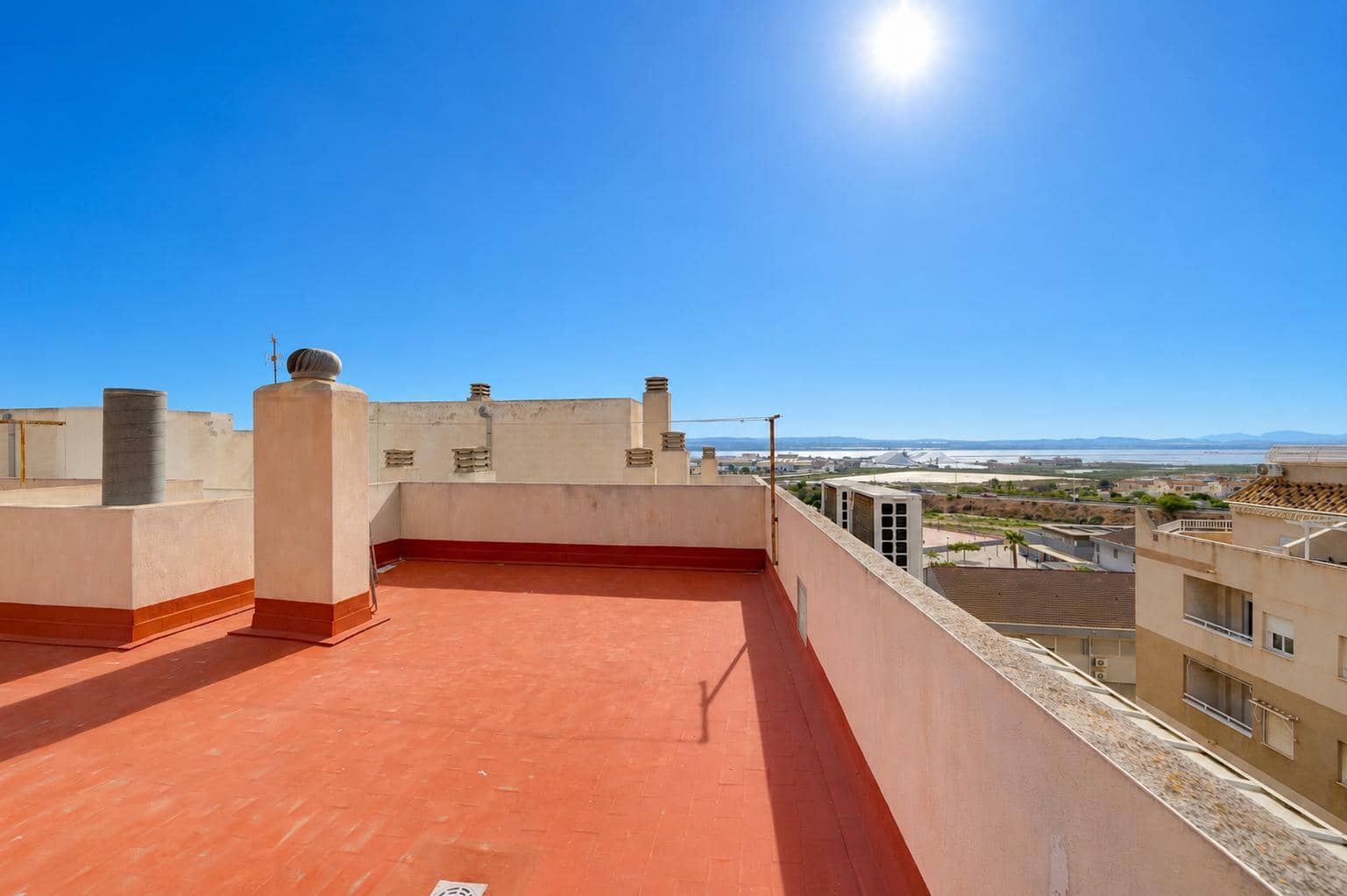 2 quarto Apartamento para venda em Torrevieja - 139 990 € (Ref: 10044615)