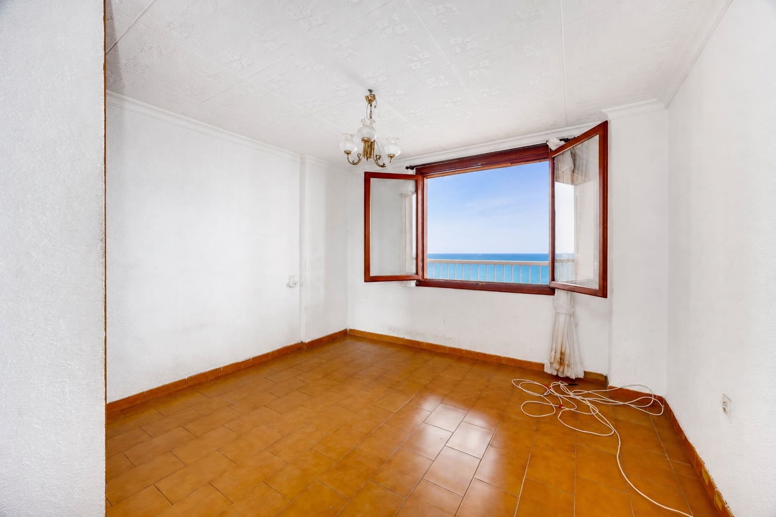 1 soveværelse Lejlighed til salg i Torrevieja med swimmingpool - € 175.000 (Ref: 10044618)