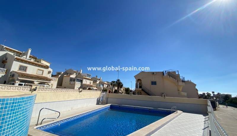 2 slaapkamer Appartement te koop in Playa Flamenca met zwembad - € 145.000 (Ref: 10044624)