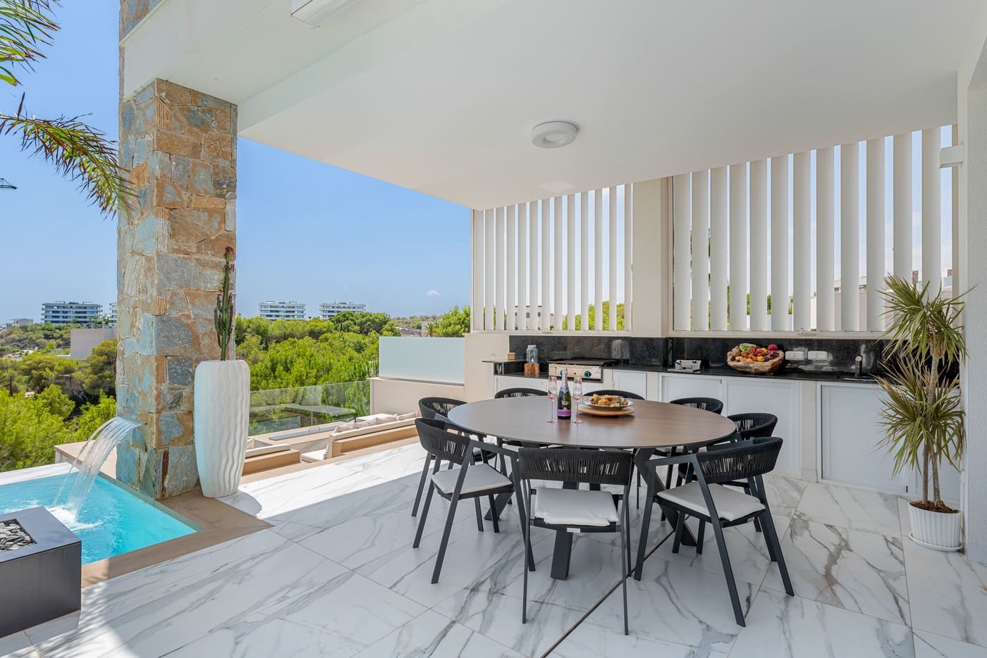 4 chambre Villa/Maison à vendre à Las Colinas Golf avec piscine garage - 2 600 000 € (Ref: 10046810)