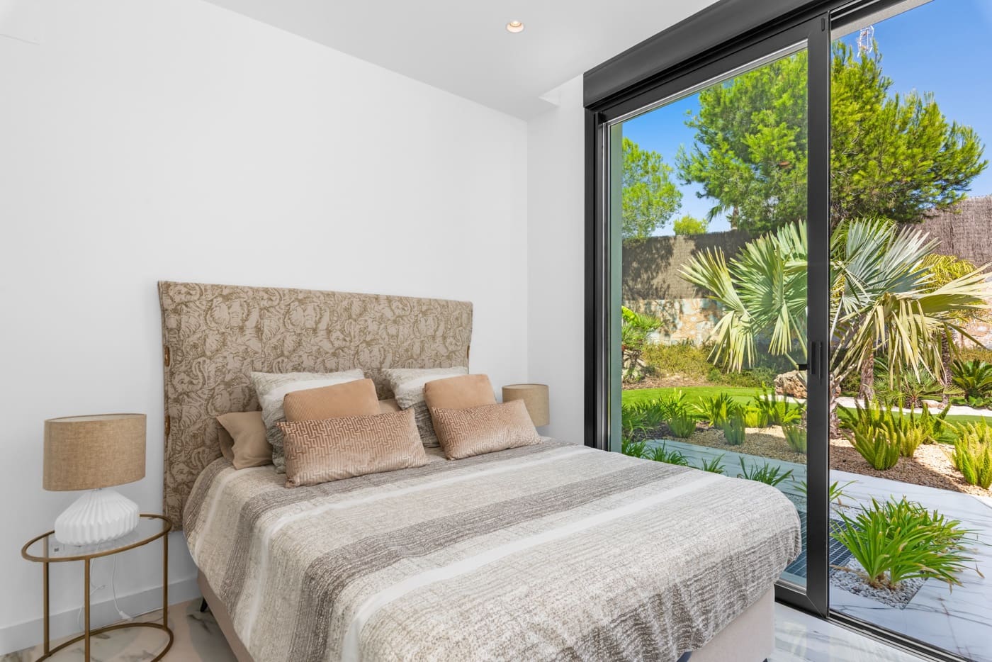 4 chambre Villa/Maison à vendre à Las Colinas Golf avec piscine garage - 2 600 000 € (Ref: 10046810)