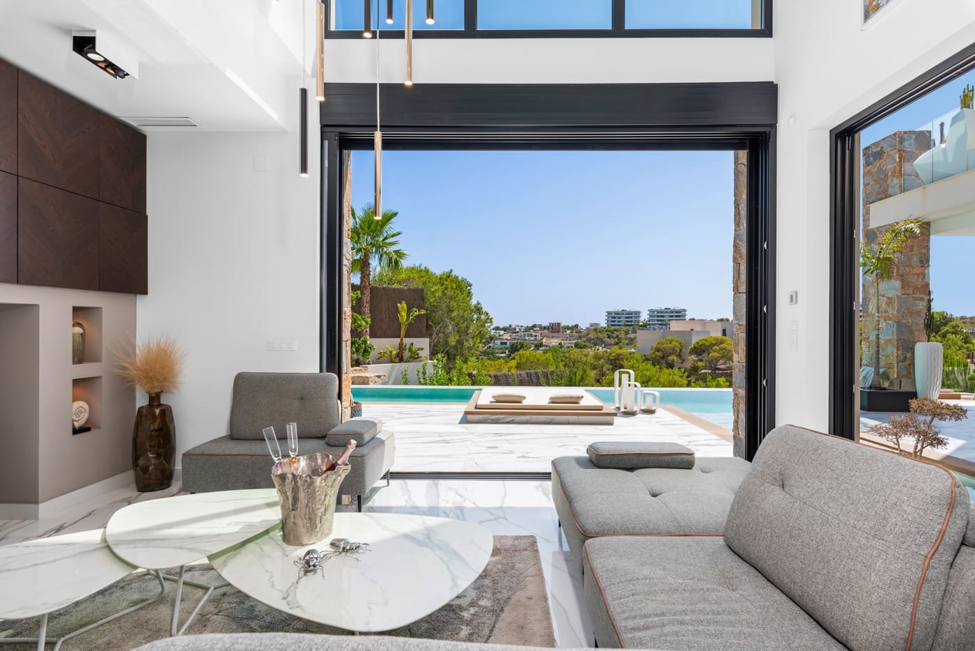 4 chambre Villa/Maison à vendre à Las Colinas Golf avec piscine garage - 2 600 000 € (Ref: 10046810)