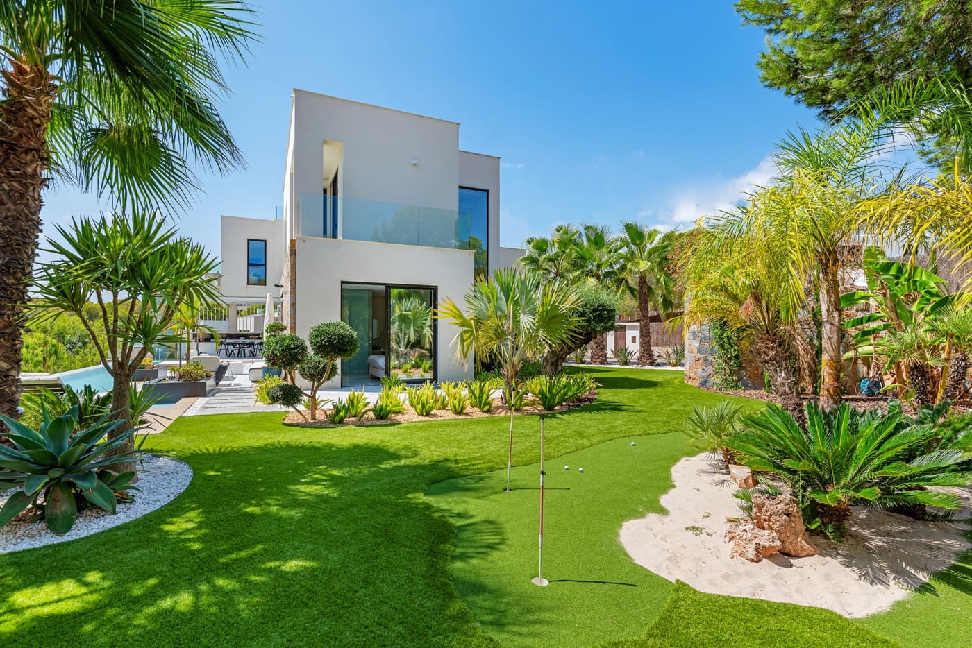 4 chambre Villa/Maison à vendre à Las Colinas Golf avec piscine garage - 2 600 000 € (Ref: 10046810)