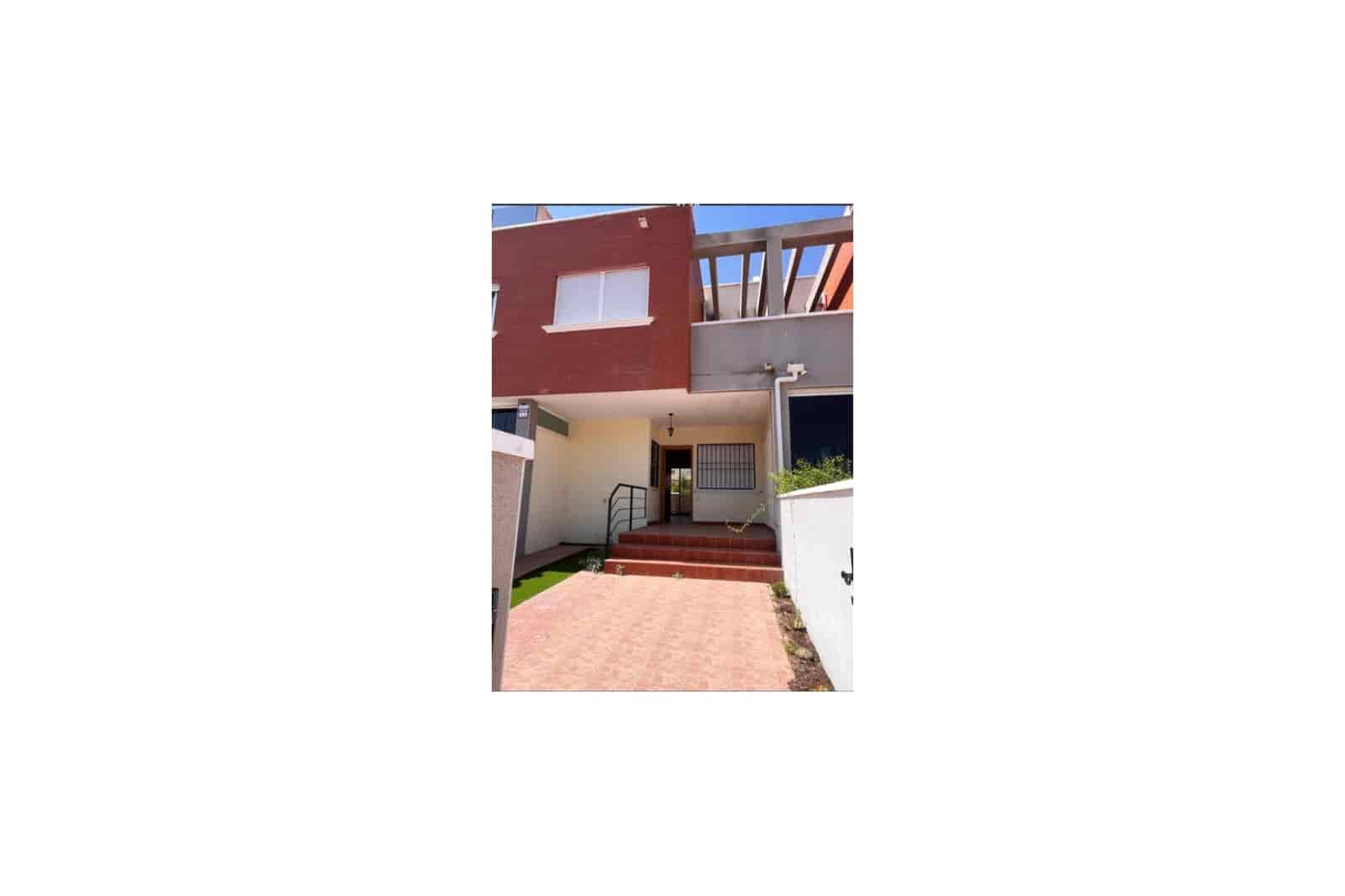 3 quarto Casa em Banda para venda em Ciudad Quesada com piscina - 247 000 € (Ref: 10048251)