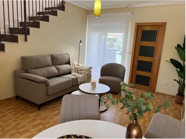 3 soveværelse Byhus til salg i Doña Pepa, Rojales med swimmingpool - € 247.000 (Ref: 10048251)