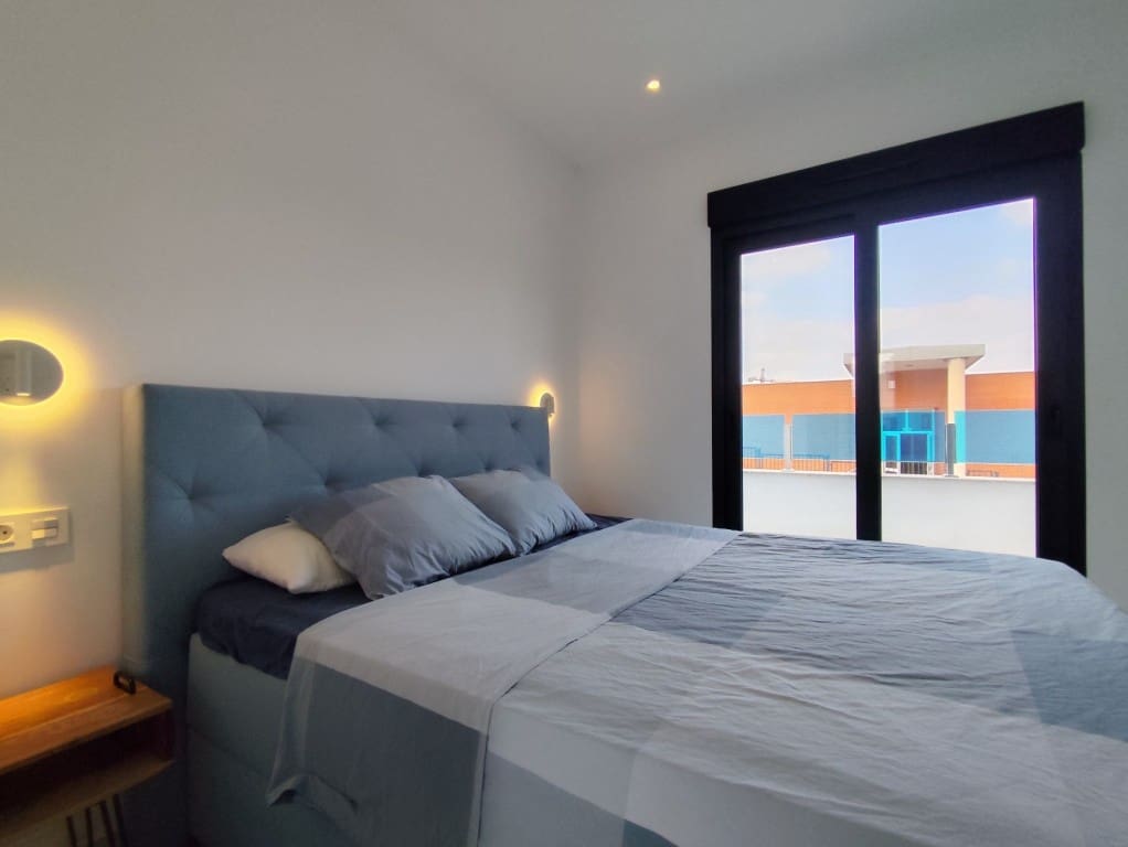 3 bedroom Townhouse for sale in Bigastro with pool - € 247,000 (Ref: 10054841)