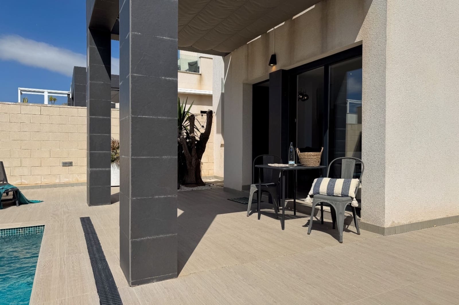 3 sypialnia Willa na sprzedaż w Pueblo Bravo z basenem - 389 000 € (Ref: 10055755)
