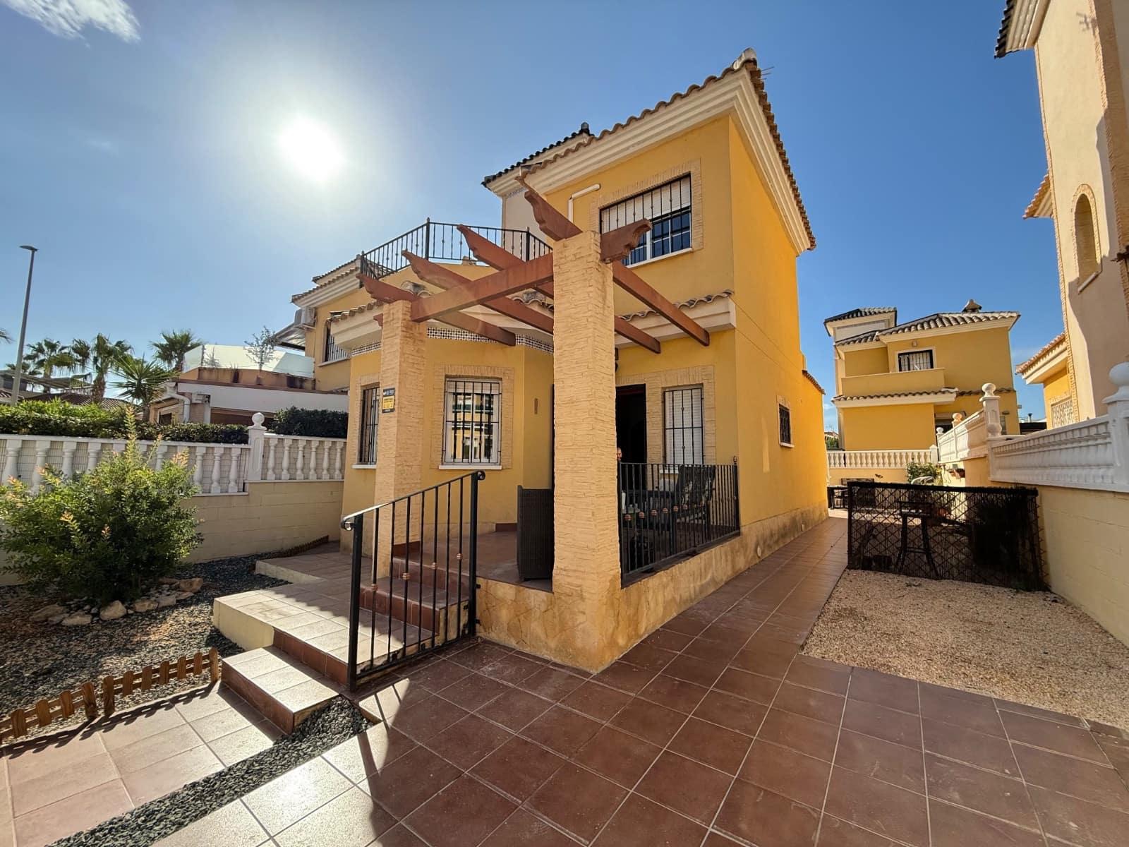 2 bedroom Villa for sale in Ciudad Quesada - € 230,000 (Ref: 10062378)