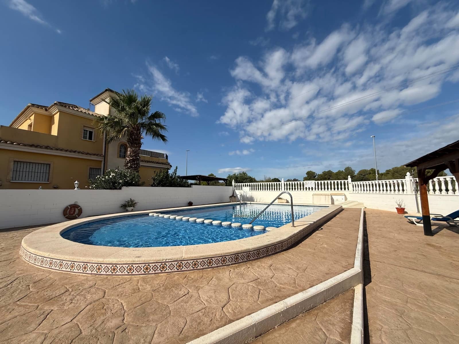 2 bedroom Villa for sale in Ciudad Quesada - € 230,000 (Ref: 10062378)