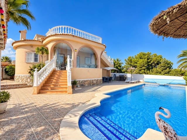 Chalet de 3 habitaciones en Lo Pepin, Rojales en venta con piscina garaje - 389.000 € (Ref: 10064743)