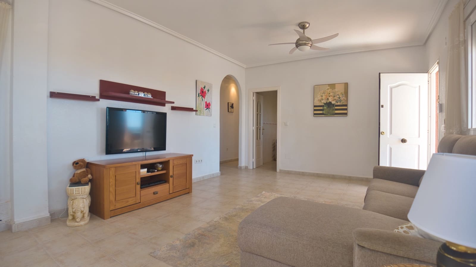 3 soveværelse Villa til salg i Lo Pepin med swimmingpool garage - € 389.000 (Ref: 10064743)