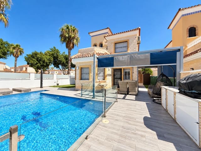 3 camera da letto Villa in vendita in El Raso, Guardamar del Segura con piscina garage - 349.950 € (Rif: 10065159)