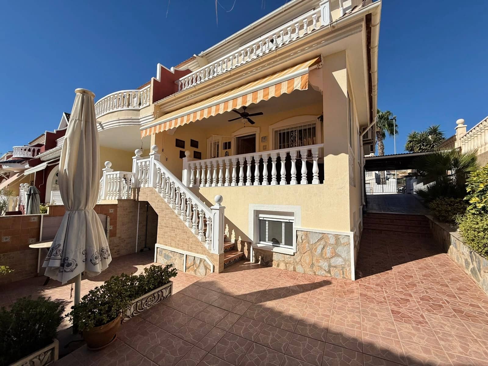 2 sovrum Semi-fristående Villa till salu i Ciudad Quesada - 239 950 € (Ref: 10073275)