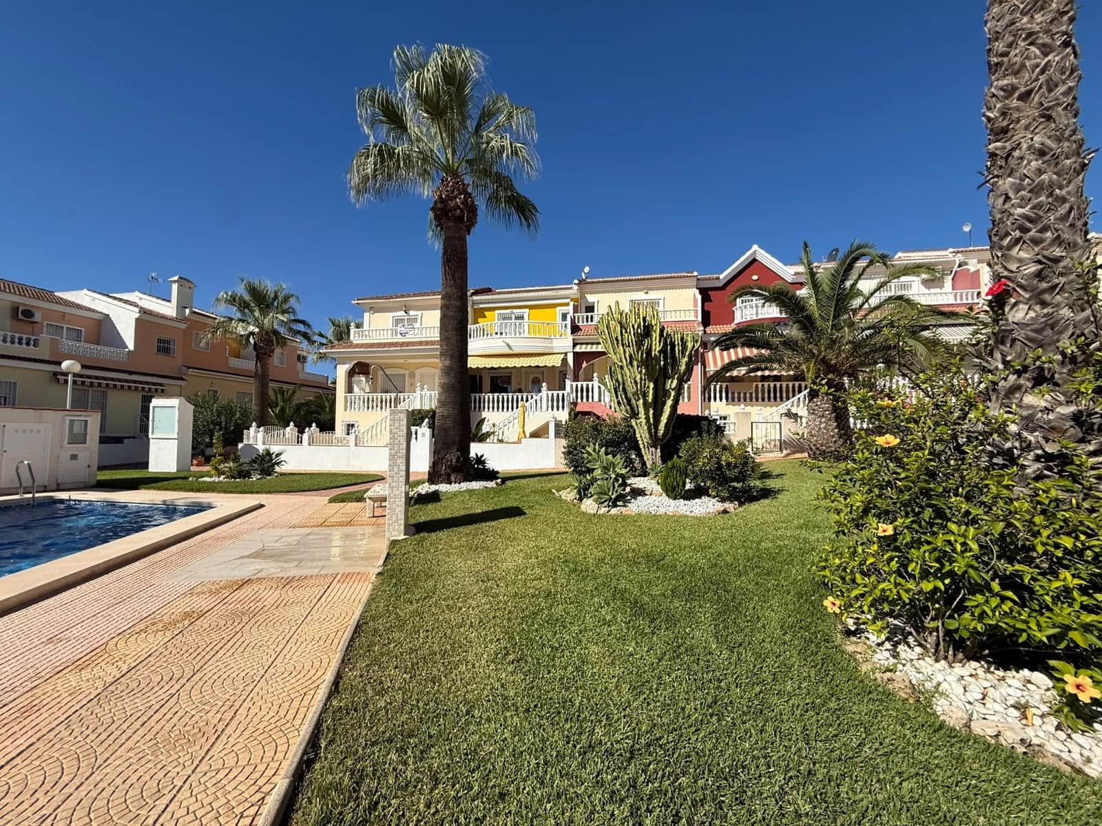2 sovrum Semi-fristående Villa till salu i Ciudad Quesada - 239 950 € (Ref: 10073275)