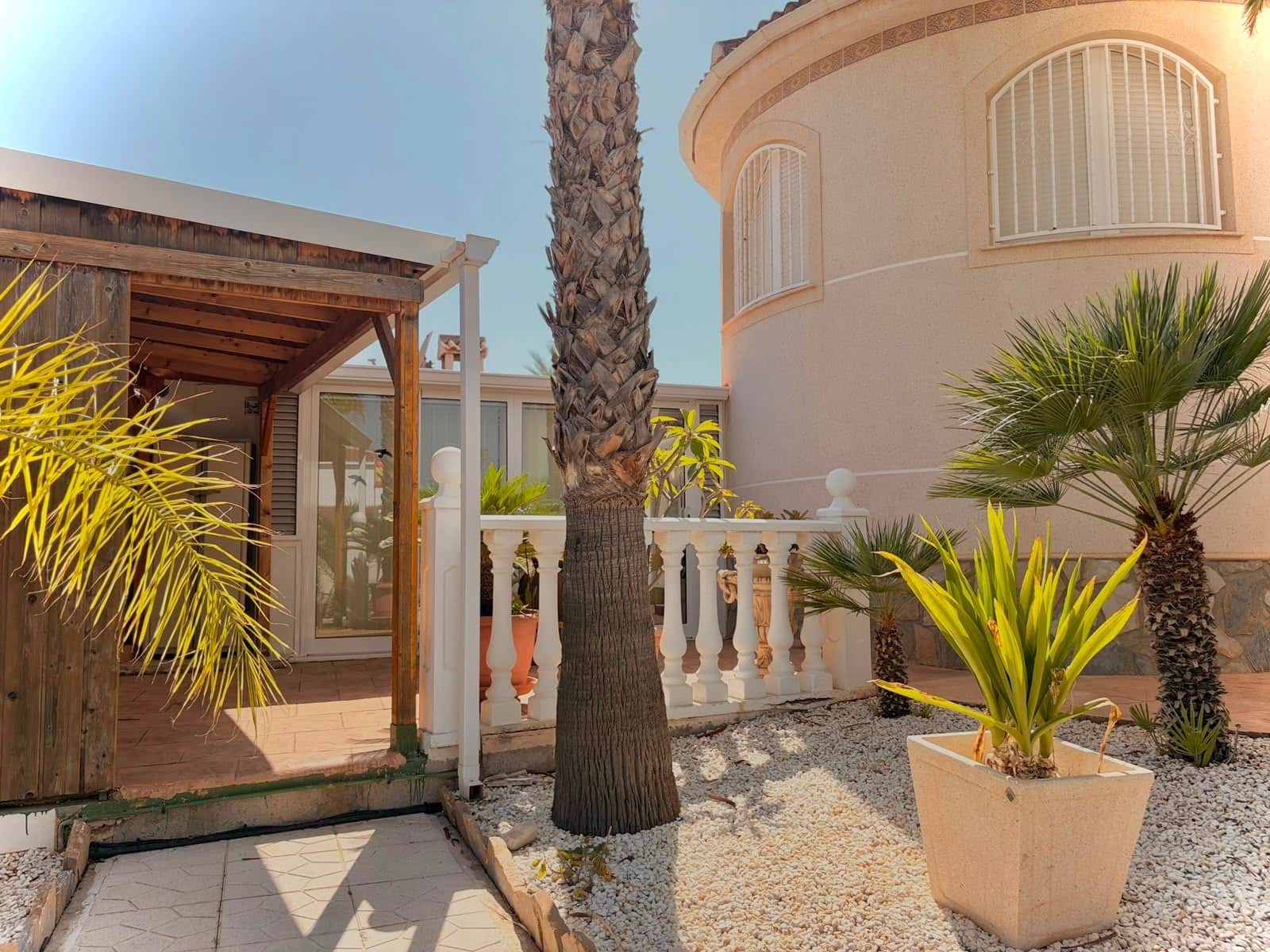 Chalet de 3 habitaciones en Ciudad Quesada en venta con piscina - 399.950 € (Ref: 10073276)