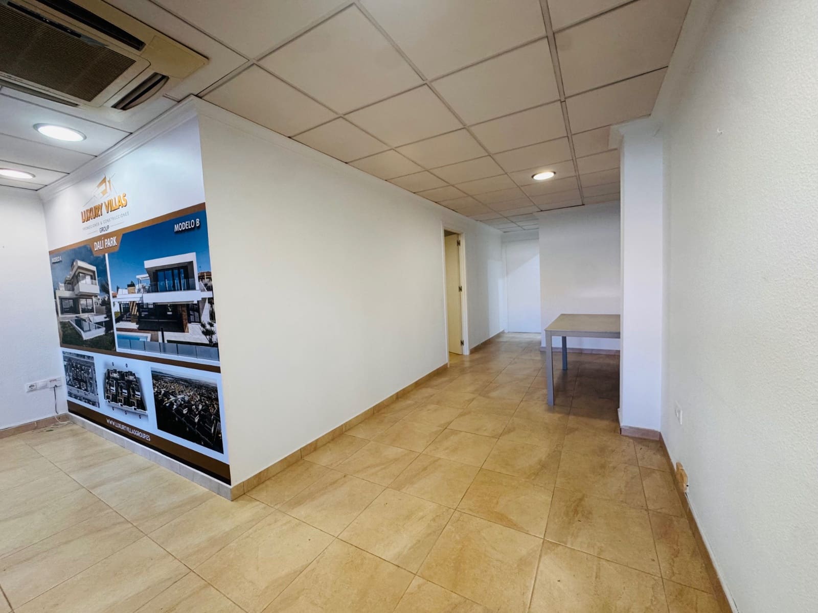 Erhverv til salg i Benijofar - € 69.950 (Ref: 10076848)