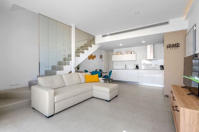 3 slaapkamer Villa te koop in Villamartin, Orihuela met zwembad - € 429.000 (Ref: 10077710)