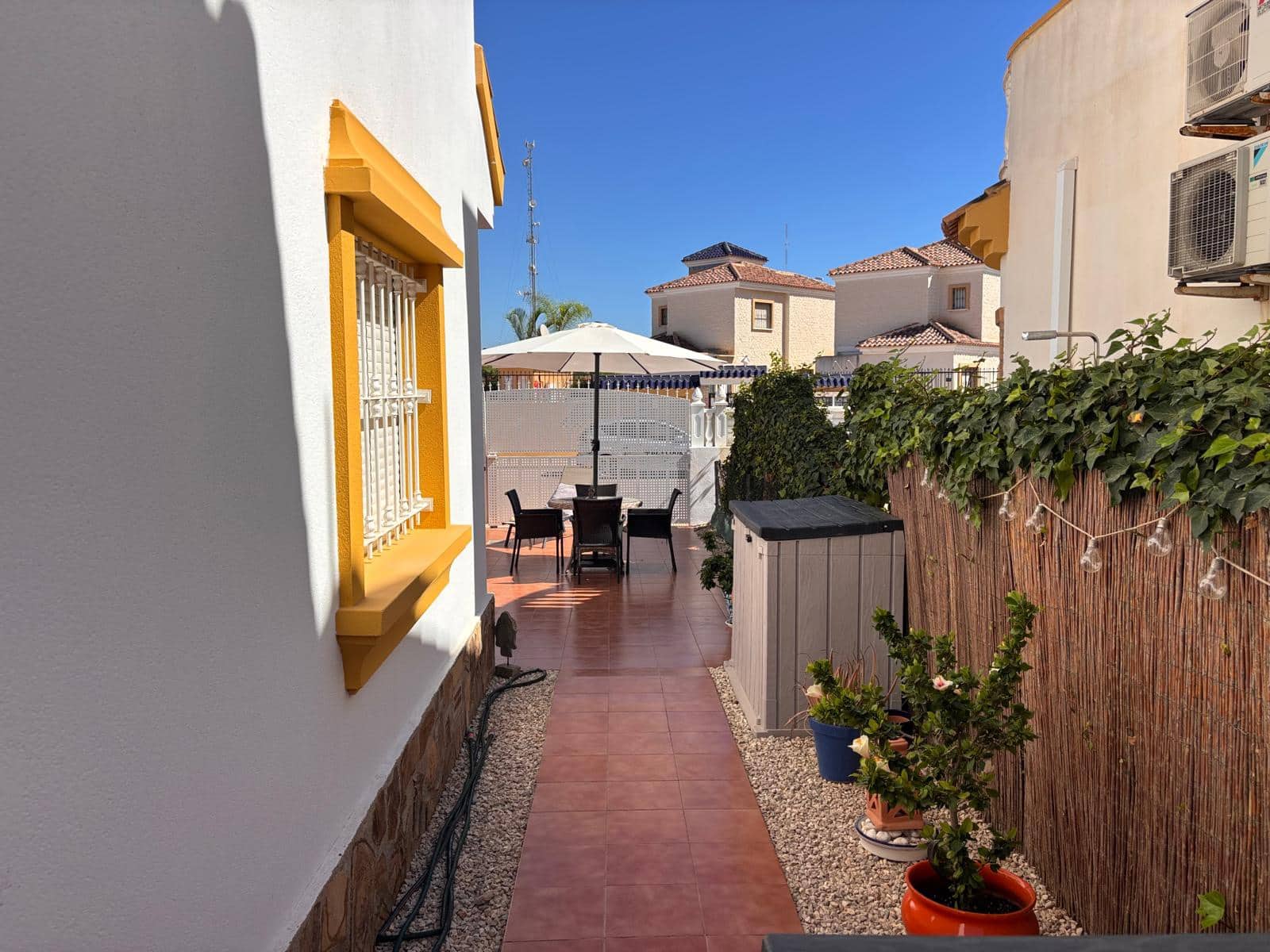3 camera da letto Villa in vendita in El Raso con piscina - 329.995 € (Rif: 10080544)