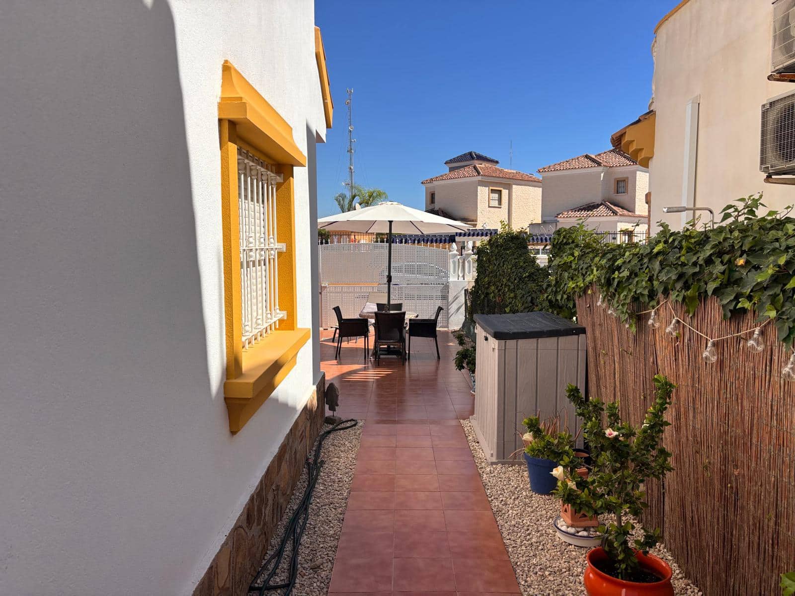 3 camera da letto Villa in vendita in El Raso con piscina - 329.995 € (Rif: 10080544)