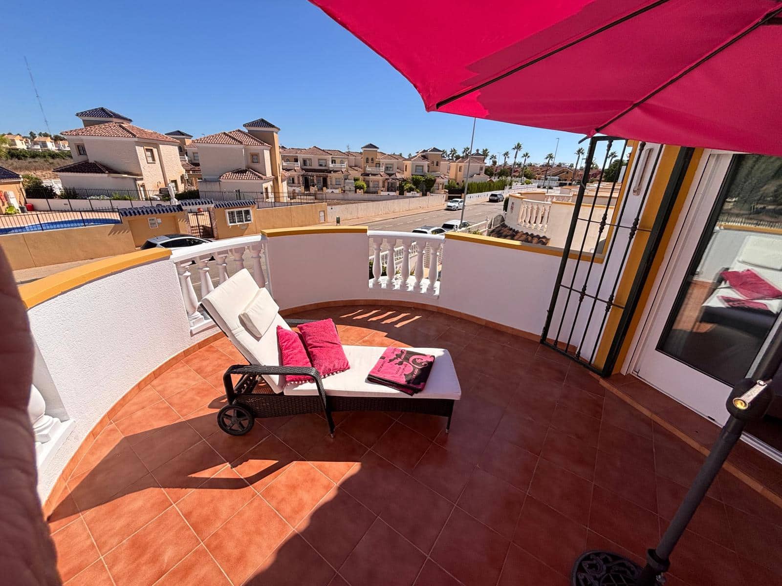 3 camera da letto Villa in vendita in El Raso con piscina - 329.995 € (Rif: 10080544)