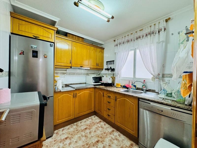 Apartamento de 2 habitaciones en La Mata en venta - 209.000 € (Ref: 10080546)