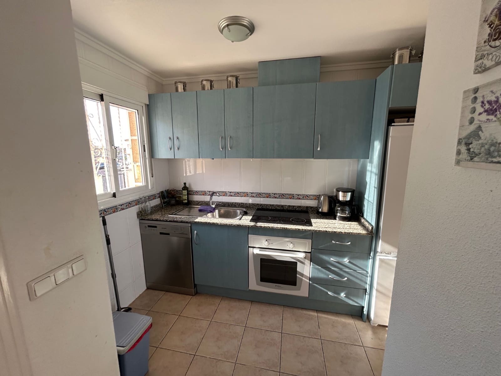 3 soveværelse Semi-Rækkehus til salg i La Marquesa med swimmingpool - € 299.950 (Ref: 10091354)