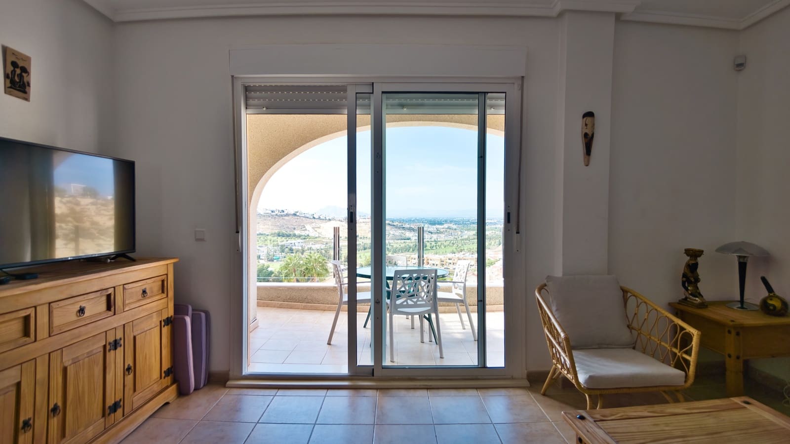 3 bedroom Semi-detached Villa for sale in La Marquesa with pool - € 299,950 (Ref: 10091354)