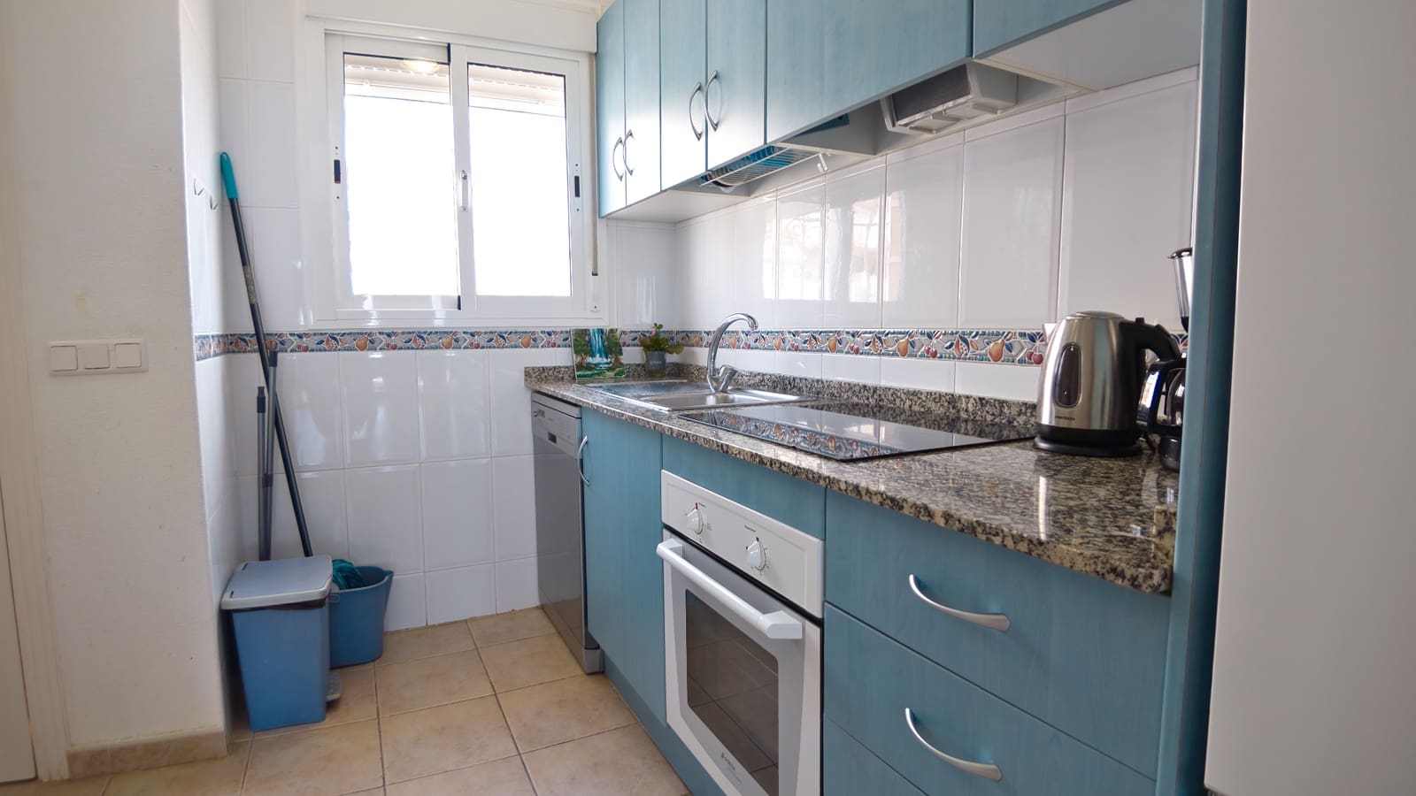 3 bedroom Semi-detached Villa for sale in La Marquesa with pool - € 299,950 (Ref: 10091354)