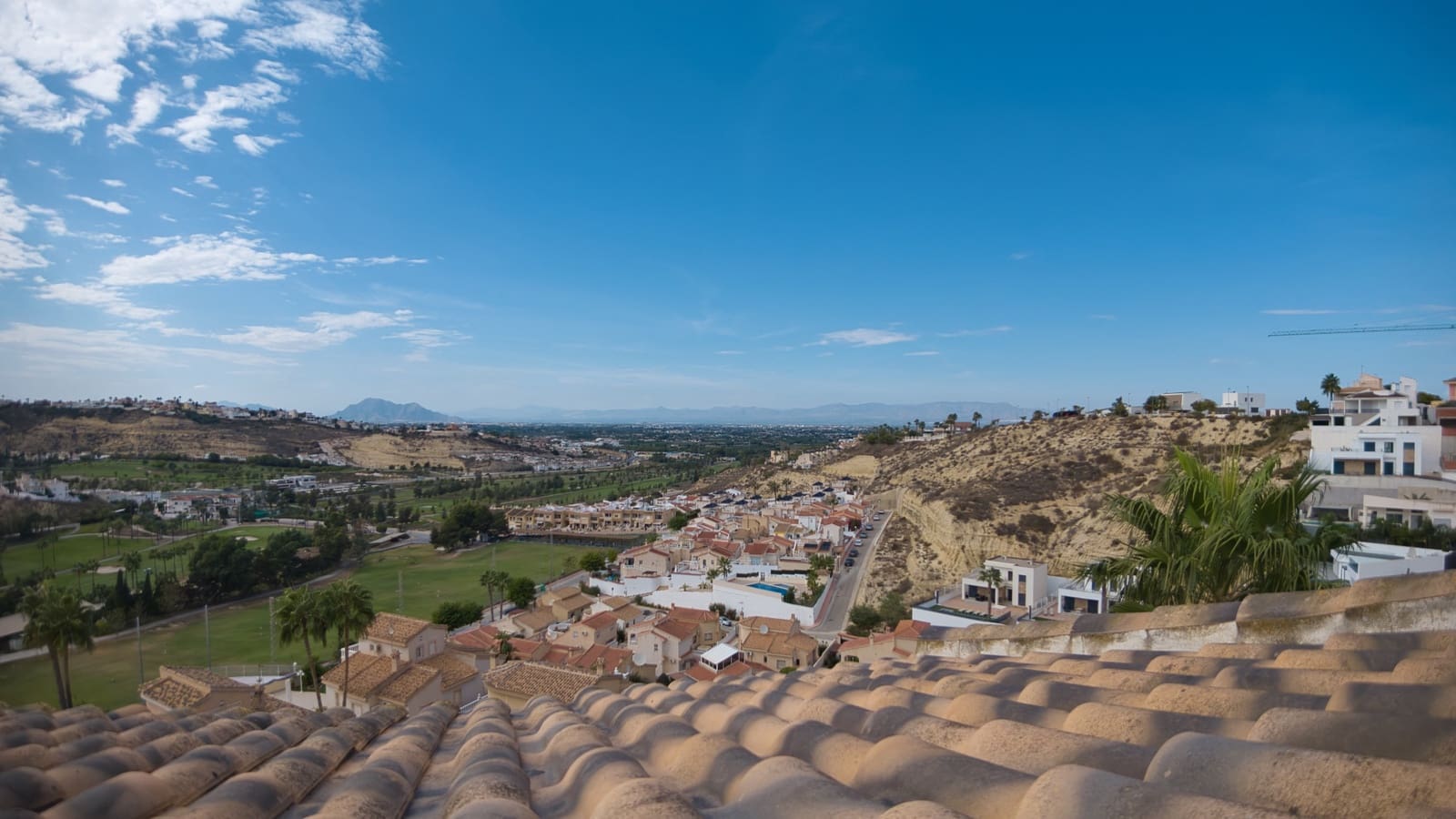 3 bedroom Semi-detached Villa for sale in La Marquesa with pool - € 299,950 (Ref: 10091354)